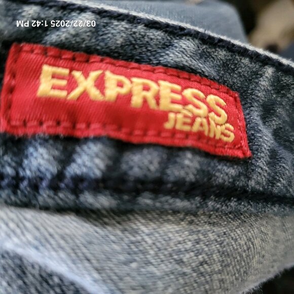 Express Jeans Women 12L Mia Ultra Skinny Nightmare Before Christmas Straight Leg - Picture 6 of 9